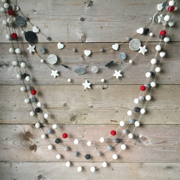East of India Felt Pompom Garland - Red & White
