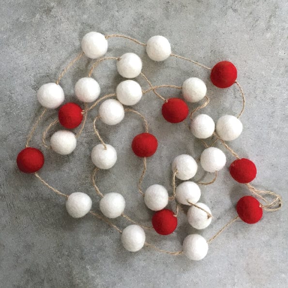 East of India Felt Pompom Garland - Red & White
