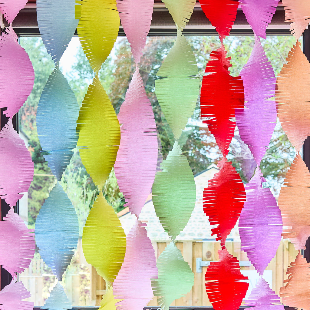 Colourful Crepe Streamer Set - Set of 8